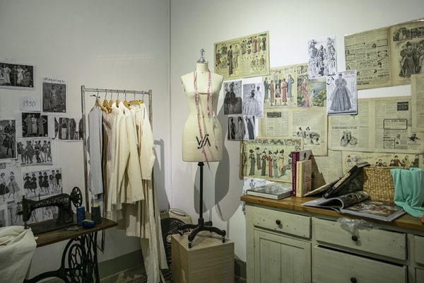 “往日之美”时装展览会推崇不同时代的时装风格 ảnh 2 “往日之美”时装展览会推崇不同时代的时装风格 ảnh 2