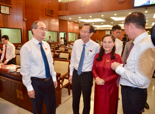 胡志明市全力推动行政审批制度改革实现新突破 ảnh 2 胡志明市全力推动行政审批制度改革实现新突破 ảnh 2