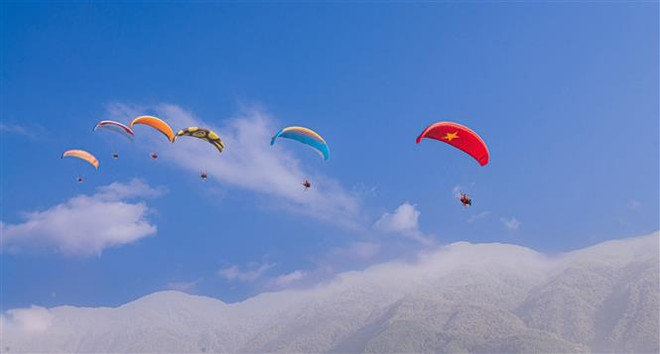 越南普塔楞滑翔伞越野公开赛 ảnh 1
