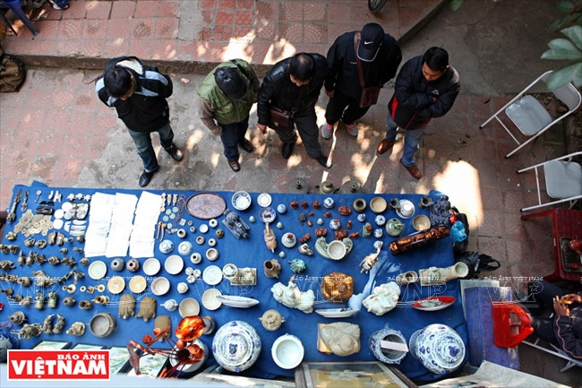 河内市古玩集市 ảnh 3 河内市古玩集市 ảnh 3