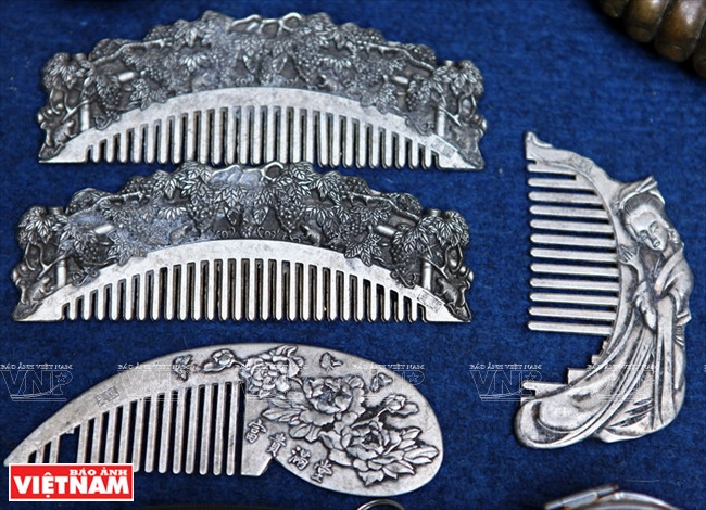 河内市古玩集市 ảnh 14 河内市古玩集市 ảnh 14