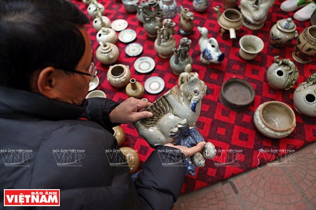 河内市古玩集市 ảnh 5 河内市古玩集市 ảnh 5