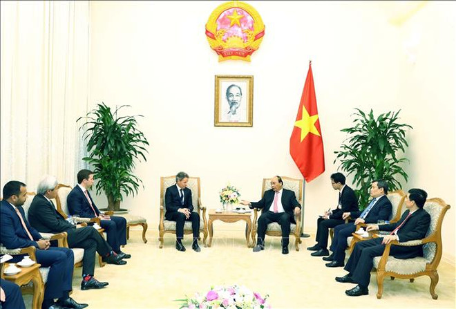 越南政府总理阮春福会见美国前财政部长盖特纳 ảnh 1 越南政府总理阮春福会见美国前财政部长盖特纳 ảnh 1