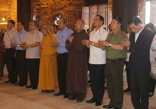 政府常务副总理张和平赴河南省考察2019年联合国卫塞节准备工作 ảnh 1 政府常务副总理张和平赴河南省考察2019年联合国卫塞节准备工作 ảnh 1