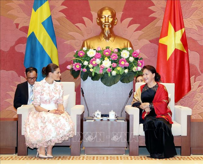 阮氏金银会见瑞典女王储维多利亚 ảnh 1