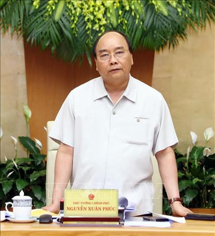 阮春福总理主持政府4月份例行会议 ảnh 2 阮春福总理主持政府4月份例行会议 ảnh 2