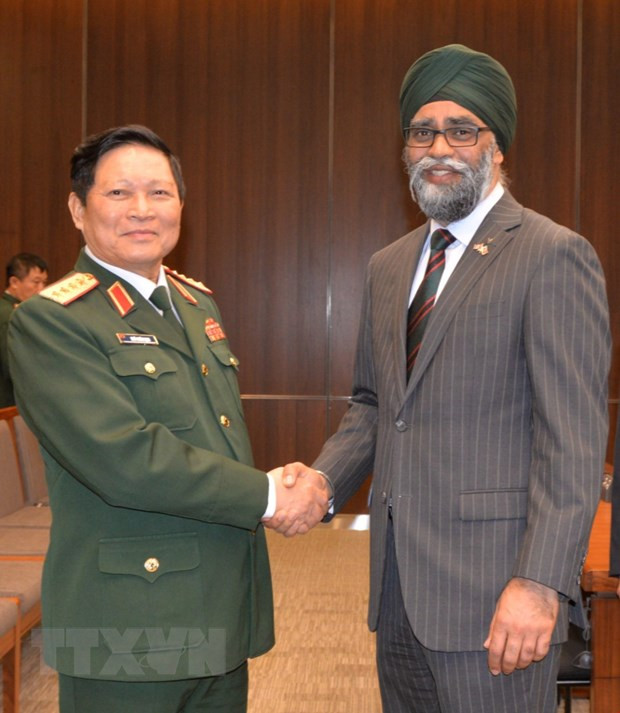 防务合作推动越南与加拿大全面伙伴关系更趋丰富 ảnh 1 防务合作推动越南与加拿大全面伙伴关系更趋丰富 ảnh 1