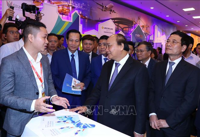 阮春福总理:科技企业是助推越南经济社会发展的重要因素 ảnh 1 阮春福总理:科技企业是助推越南经济社会发展的重要因素 ảnh 1