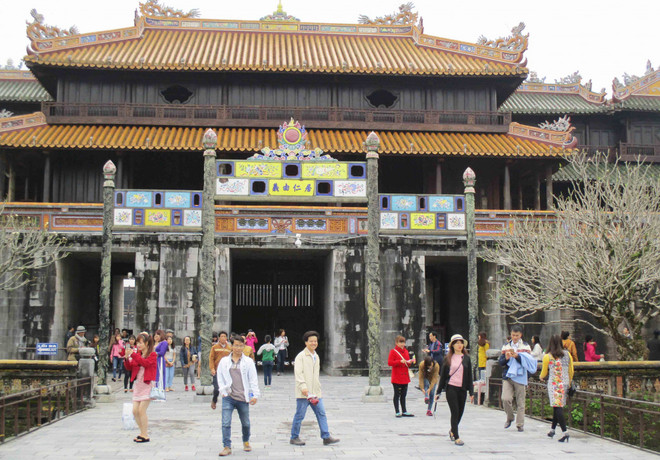 今年前4月承天顺化省游客到访量达170万多人次 ảnh 1