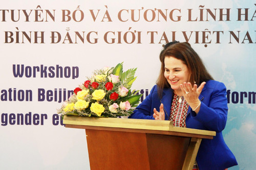 越南妇女的地位日益得到提升 ảnh 2 越南妇女的地位日益得到提升 ảnh 2