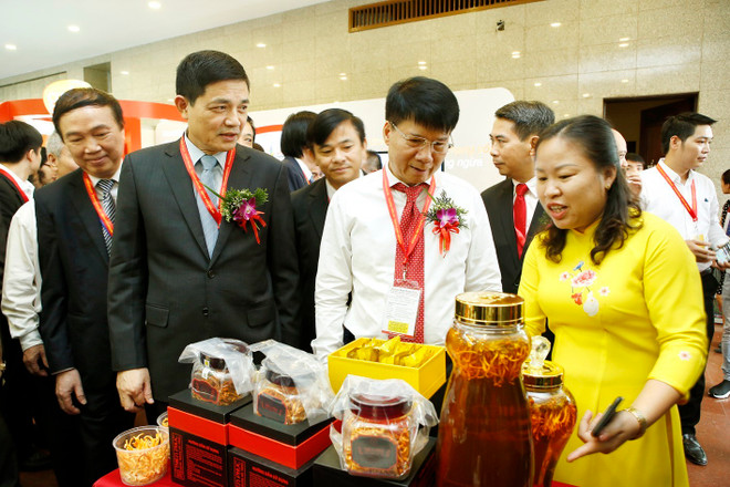 第26届越南国际医药工业展览会:助力提高人民健康水平 ảnh 3 第26届越南国际医药工业展览会:助力提高人民健康水平 ảnh 3
