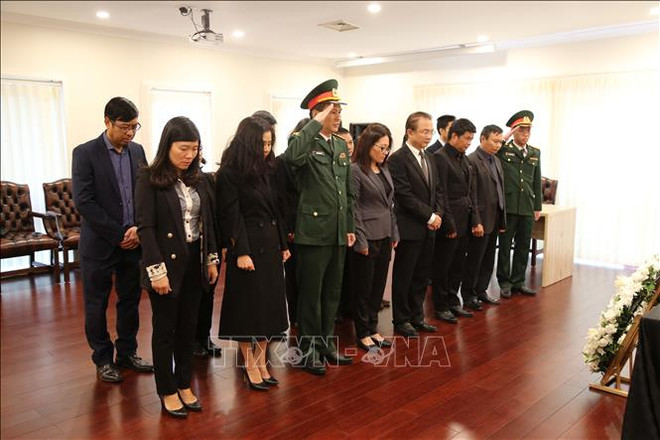 越南原国家主席黎德英吊唁仪式在印度尼西亚等国家举行 ảnh 2 越南原国家主席黎德英吊唁仪式在印度尼西亚等国家举行 ảnh 2