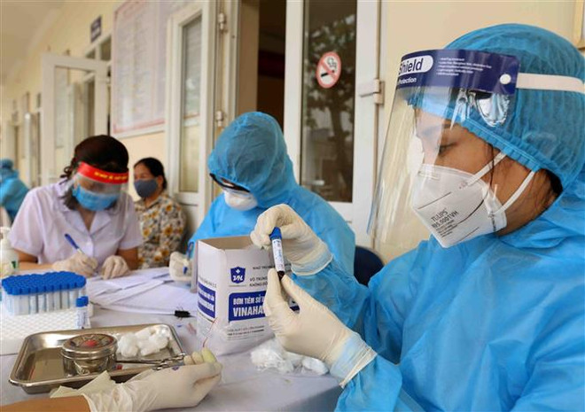 越南连续15天无出现社区新增病例 人民在防疫中绝不能掉以轻心 ảnh 1 越南连续15天无出现社区新增病例 人民在防疫中绝不能掉以轻心 ảnh 1