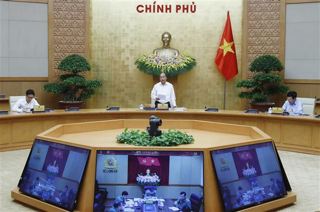 政府总理阮春福:早日恢复和发展经济社会活动 ảnh 1 政府总理阮春福:早日恢复和发展经济社会活动 ảnh 1