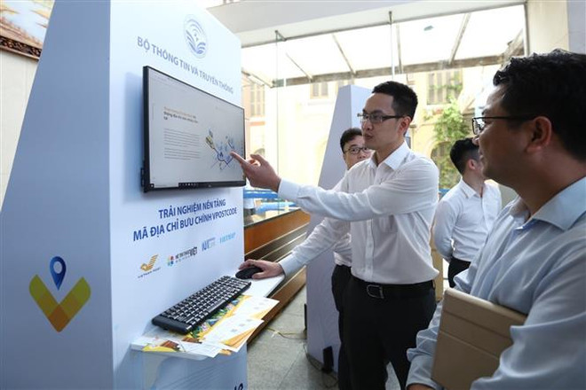 越南政府副总理武德儋出席Vpostcode邮政地址编码平台上线仪式 ảnh 2 越南政府副总理武德儋出席Vpostcode邮政地址编码平台上线仪式 ảnh 2