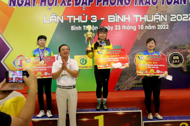 1300余名运动员参加2022年全国群众自行车比赛 ảnh 2 1300余名运动员参加2022年全国群众自行车比赛 ảnh 2