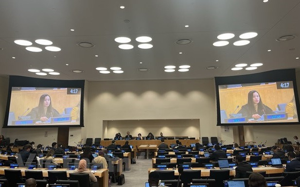 人权:越南将人民视为发展进程的中心地位和主要动力 ảnh 1 人权:越南将人民视为发展进程的中心地位和主要动力 ảnh 1