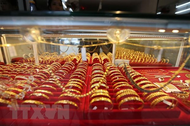 越南国内市场黄金价格持续回落 ảnh 1