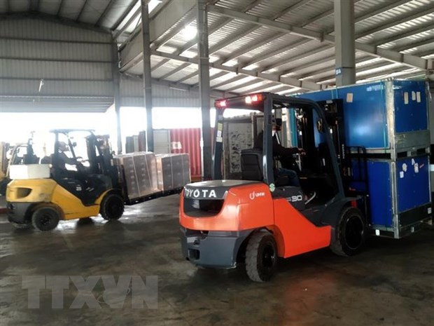 广宁省春节后进出口货物总量达近5000吨 ảnh 1 广宁省春节后进出口货物总量达近5000吨 ảnh 1