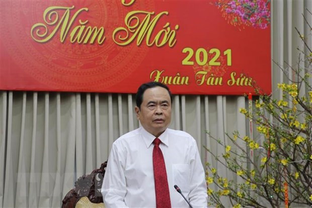 春节前越南祖国阵线中央委员会主席走访慰问第9军区司令部 ảnh 1 春节前越南祖国阵线中央委员会主席走访慰问第9军区司令部 ảnh 1