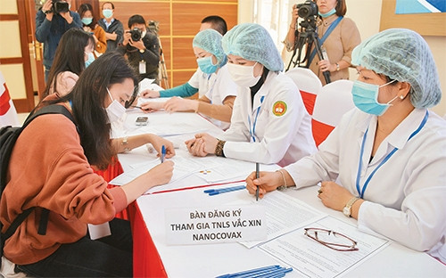 在新冠疫苗研发生产中与世界赛跑 ảnh 1 在新冠疫苗研发生产中与世界赛跑 ảnh 1