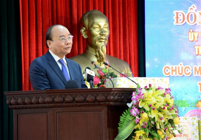 越南政府总理阮春福向岘港市各单位拜年 ảnh 3 越南政府总理阮春福向岘港市各单位拜年 ảnh 3