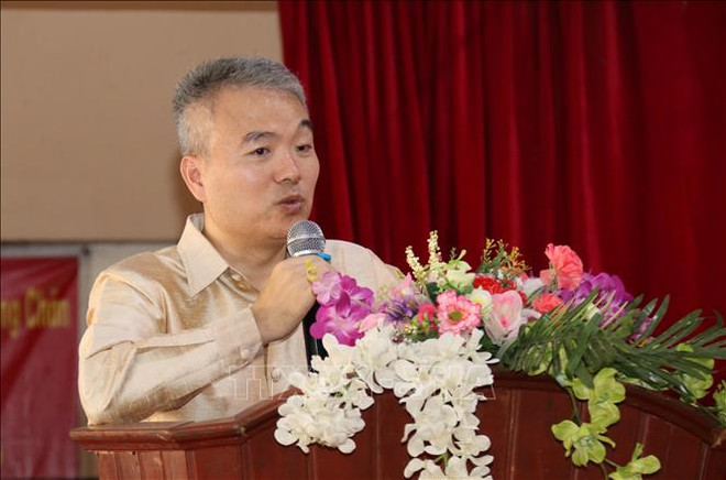 老越阮攸双语学校荣获越共中央总书记、国家主席的礼物 ảnh 2