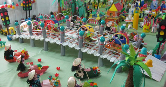 变废物为玩具 鼓励儿童将破旧物品变成创意 ảnh 1