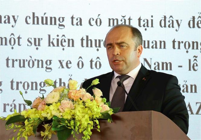 白俄罗斯副总理出席马兹亚洲汽车制造厂落成典礼 ảnh 2 白俄罗斯副总理出席马兹亚洲汽车制造厂落成典礼 ảnh 2