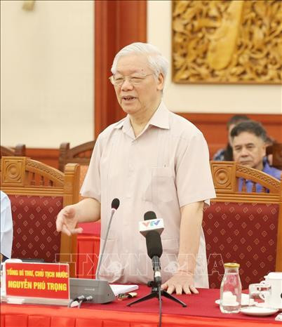 原党和国家领导人向2011版纲领实施10年总结报告草案和政治报告草案提出意见 ảnh 2