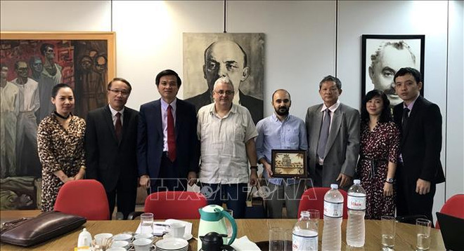 进一步加强越南共产党与希腊共产党的关系 ảnh 2 进一步加强越南共产党与希腊共产党的关系 ảnh 2