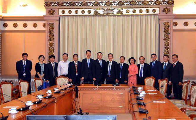 胡志明市与中国江苏省加强民选机关的合作 ảnh 2