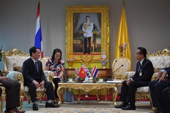 越南祖国阵线中央委员会代表团对泰国进行工作访问 ảnh 1 越南祖国阵线中央委员会代表团对泰国进行工作访问 ảnh 1