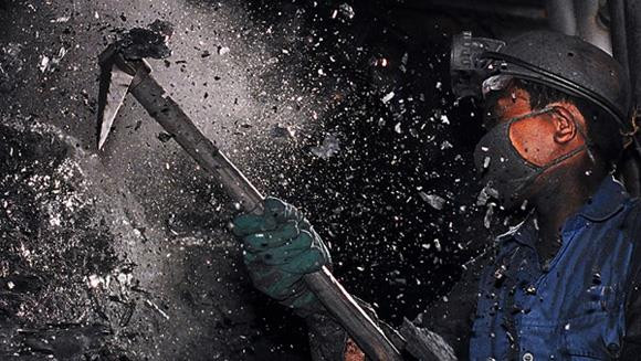 今年前9月越南煤炭矿产工业集团煤炭销售量可达3400多万吨 ảnh 2