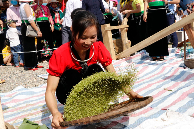 秀丽乡扁米节：推崇泰族同胞传统文化价值 ảnh 2