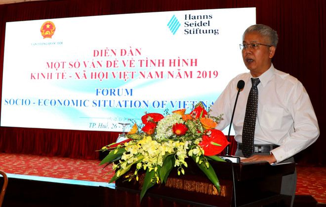 2019年越南经济社会问题论坛在承天顺化省举行 ảnh 1 2019年越南经济社会问题论坛在承天顺化省举行 ảnh 1