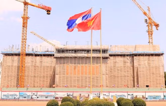 老挝新国会大厦——越老两国团结的象征 ảnh 1