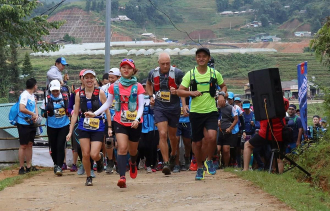 2019年越南山地马拉松比赛吸引国内外4000多名选手参加 ảnh 1 2019年越南山地马拉松比赛吸引国内外4000多名选手参加 ảnh 1