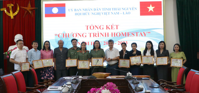 “寄宿家庭项目”为巩固和加强越老关系做出贡献 ảnh 1 “寄宿家庭项目”为巩固和加强越老关系做出贡献 ảnh 1