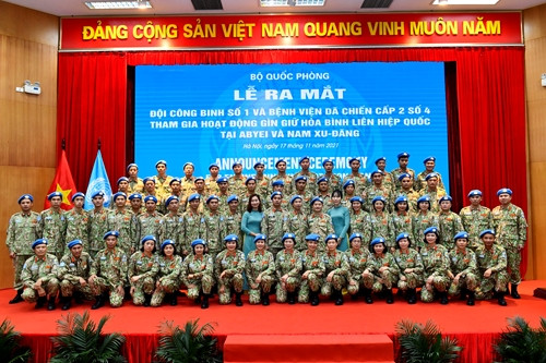 蓝色贝雷帽工兵战士 ảnh 1 蓝色贝雷帽工兵战士 ảnh 1