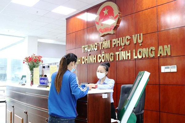 隆安省注重数字化转型过程中的人力资源问题 ảnh 1 隆安省注重数字化转型过程中的人力资源问题 ảnh 1