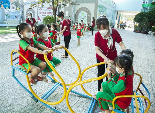 截至目前越南全国返校上课学生比例达93.71% ảnh 1 截至目前越南全国返校上课学生比例达93.71% ảnh 1