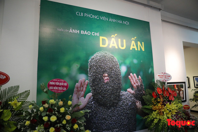 “烙印”新闻摄影展 新闻摄影作品得到推崇 ảnh 1 “烙印”新闻摄影展 新闻摄影作品得到推崇 ảnh 1