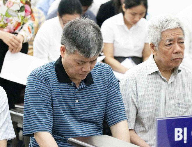 河内市人民法院开庭审理Vinashin集团滥用职权侵吞银行存款利息额外款项案件 ảnh 1 河内市人民法院开庭审理Vinashin集团滥用职权侵吞银行存款利息额外款项案件 ảnh 1