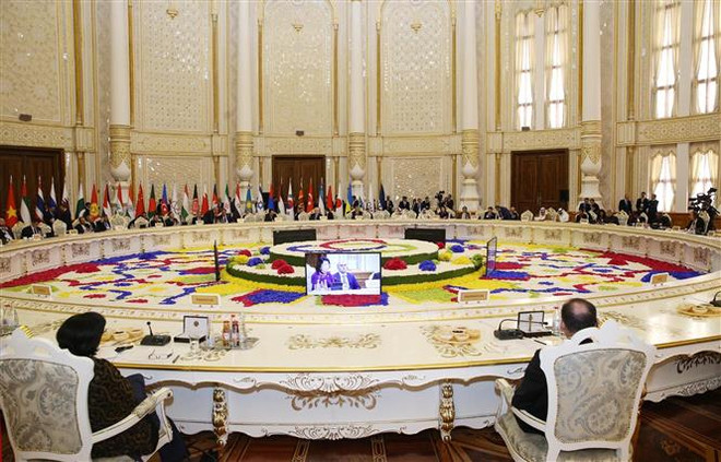 越南国家副主席邓氏玉盛出席亚洲相互协作与信任措施会议第五次峰会 ảnh 3 越南国家副主席邓氏玉盛出席亚洲相互协作与信任措施会议第五次峰会 ảnh 3