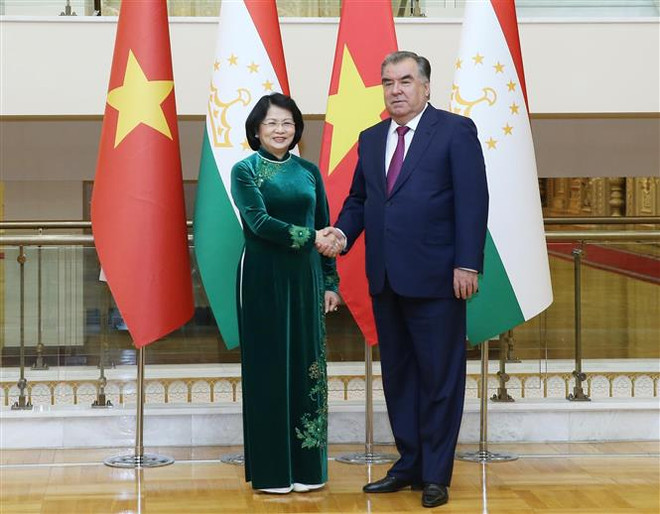 越南国家副主席邓氏玉盛出席亚洲相互协作与信任措施会议第五次峰会 ảnh 1 越南国家副主席邓氏玉盛出席亚洲相互协作与信任措施会议第五次峰会 ảnh 1