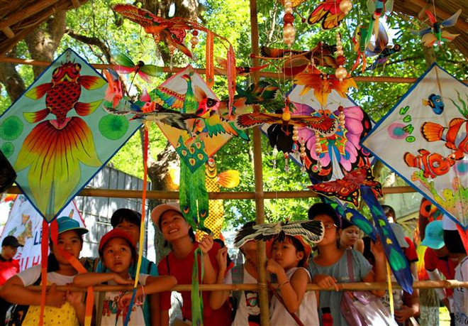 2019年顺化风筝节有助于保护和弘扬顺化传统风筝艺术 ảnh 1 2019年顺化风筝节有助于保护和弘扬顺化传统风筝艺术 ảnh 1