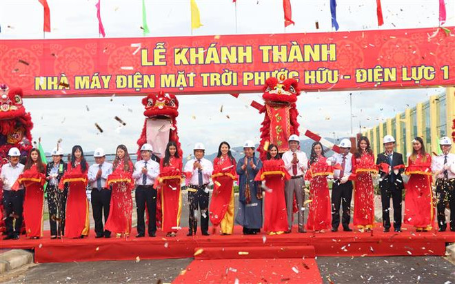 宁顺省电力一号富有太阳能发电厂正式落成 ảnh 1 宁顺省电力一号富有太阳能发电厂正式落成 ảnh 1