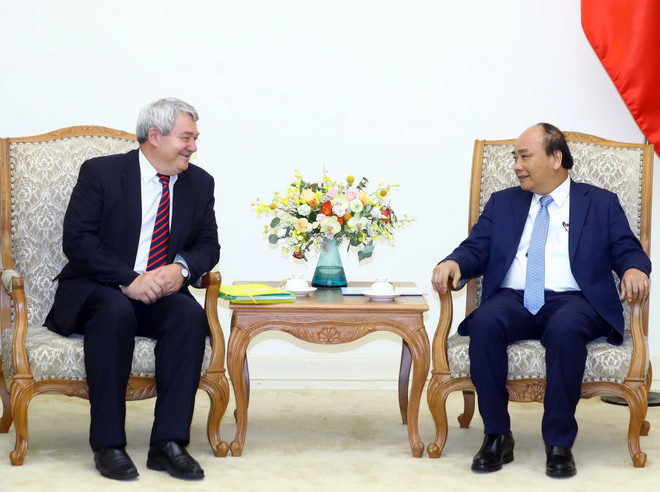 越南政府总理阮春福会见捷克众议院副议长菲利普 ảnh 1 越南政府总理阮春福会见捷克众议院副议长菲利普 ảnh 1