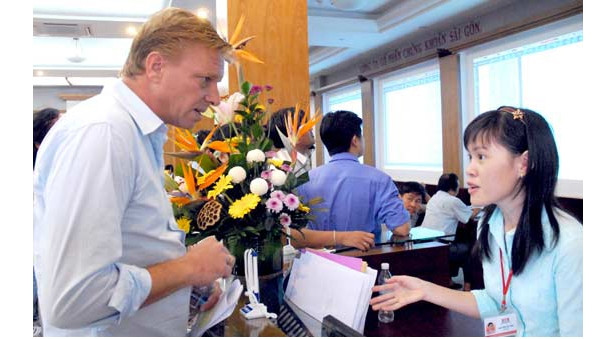 2016年12月份越南向153名外国投资者发放证券交易代码 ảnh 1